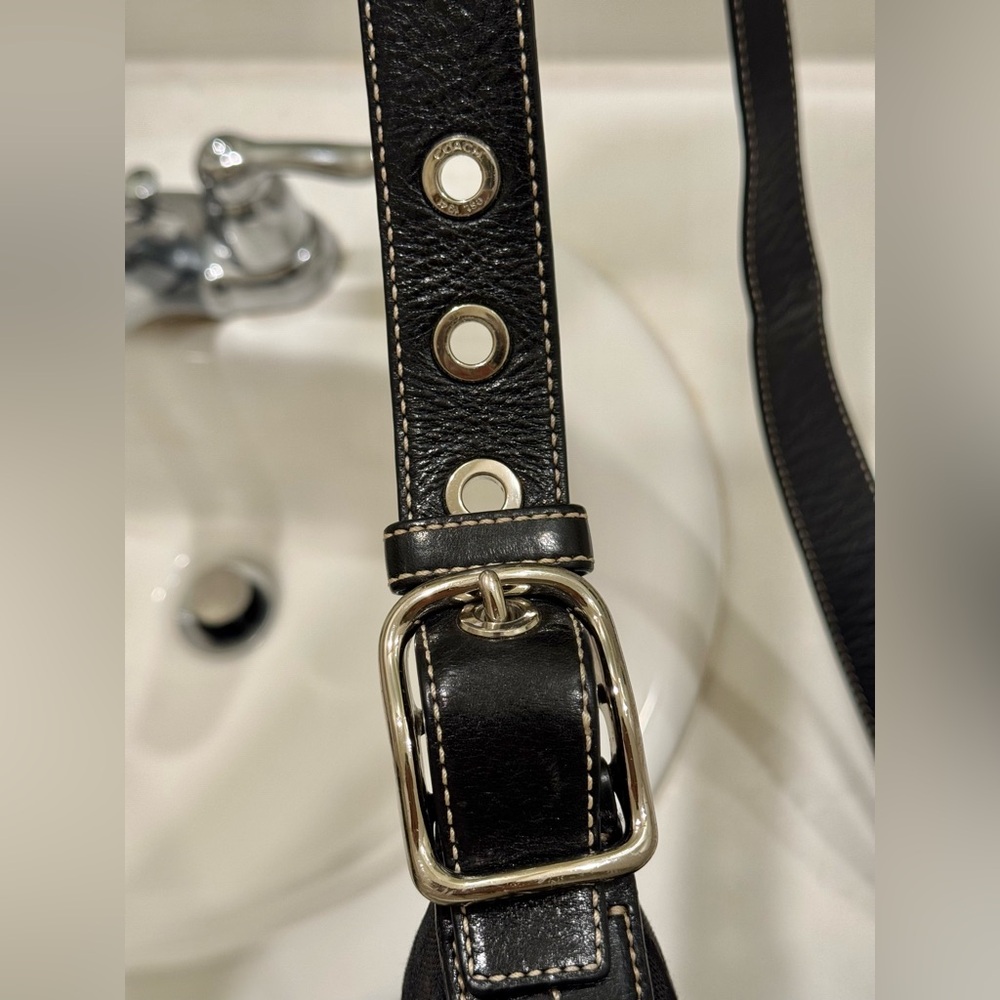 Coach SoHo Vintage 2004 signature black crossbody  EUC - Picture 15 of 15